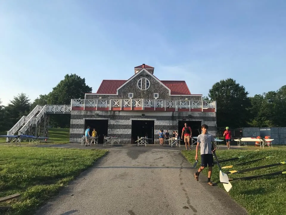 🚣‍♀️ Brushstrokes & Boat Strokes: A Perfect Day Exploring Highlandtown Gallery & Baltimore Rowing Club