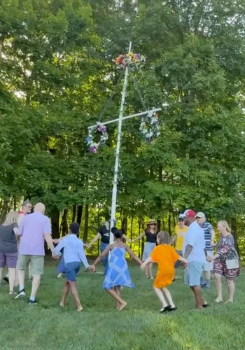 Midsommar Pole