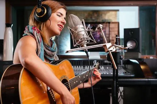Unleash Your Vocal Potential: How a Vocal Pre-Producer Can Transform Your Recording Experience