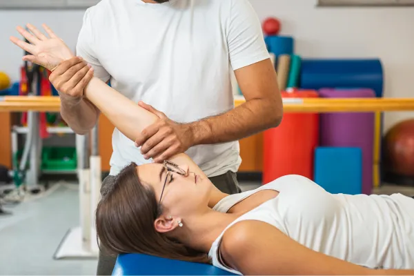 How Manual Therapy Can Accelerate Healing from Tennis Elbow