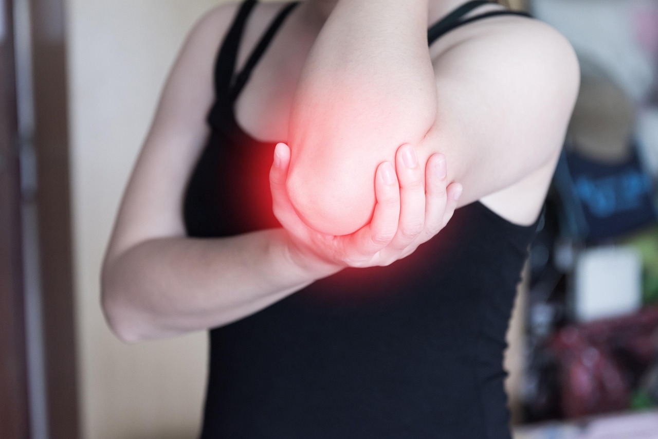 Shockwave Therapy for Elbow Pain | Top Rated Chiropractors in Blue Springs, MO