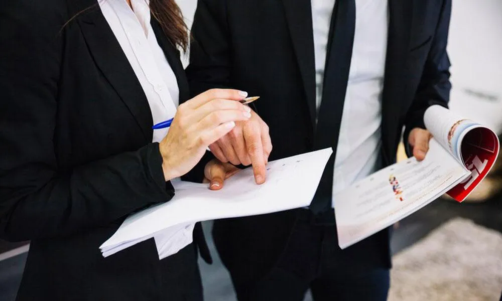 Mid-Year Legal Checklist for Ontario Businesses