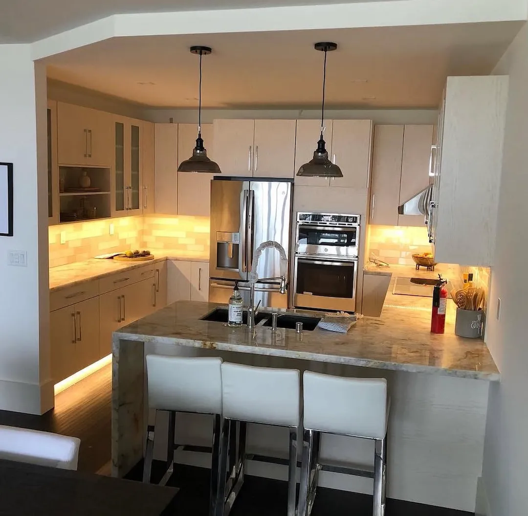 U-shaped kitchen remodel schertz