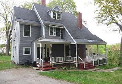 Auburn, ME – Victorian Elegance Meets Modern Investment!