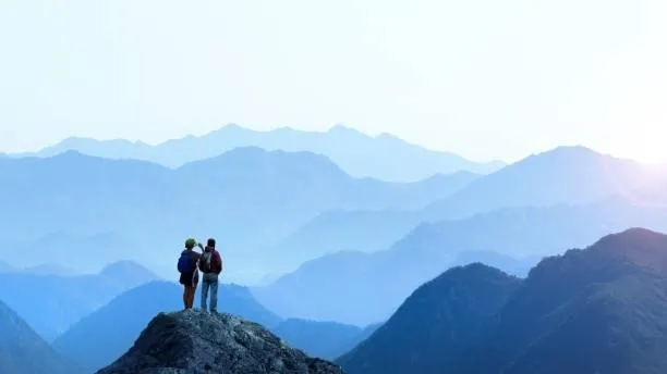 Every great therapist knows: the journey belongs to the client. Great leaders know that too.