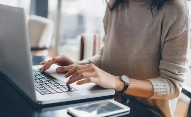 Stress-Free Editing: How Virtual Assistants from VA Nexus Agency Refine Your Academic Papers