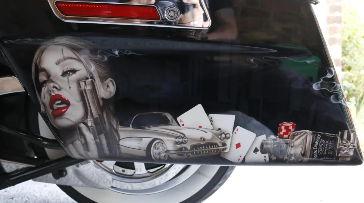 Harley Vegas & Girls Chicano Styl;e Airbrush Theme