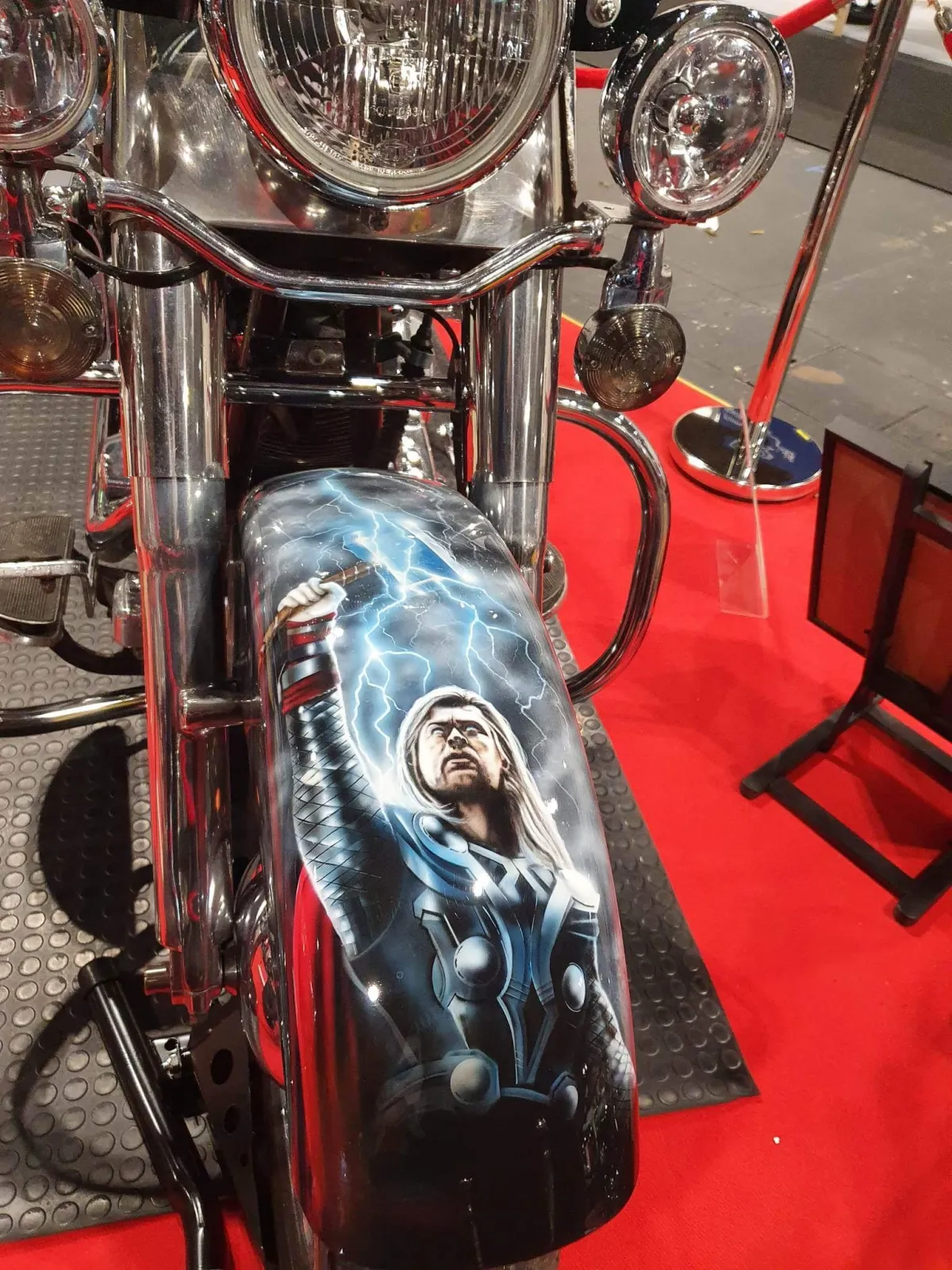 Harley Davidson Fatboy - DC Themed Airbrush