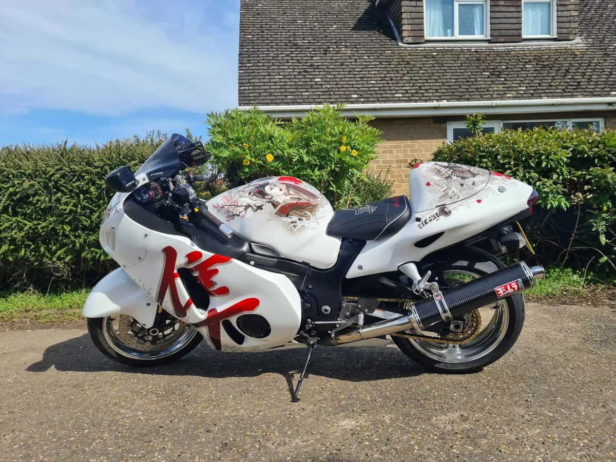 Suzuki Hayabusa Airbrushed In Japanese Tattoo Theme