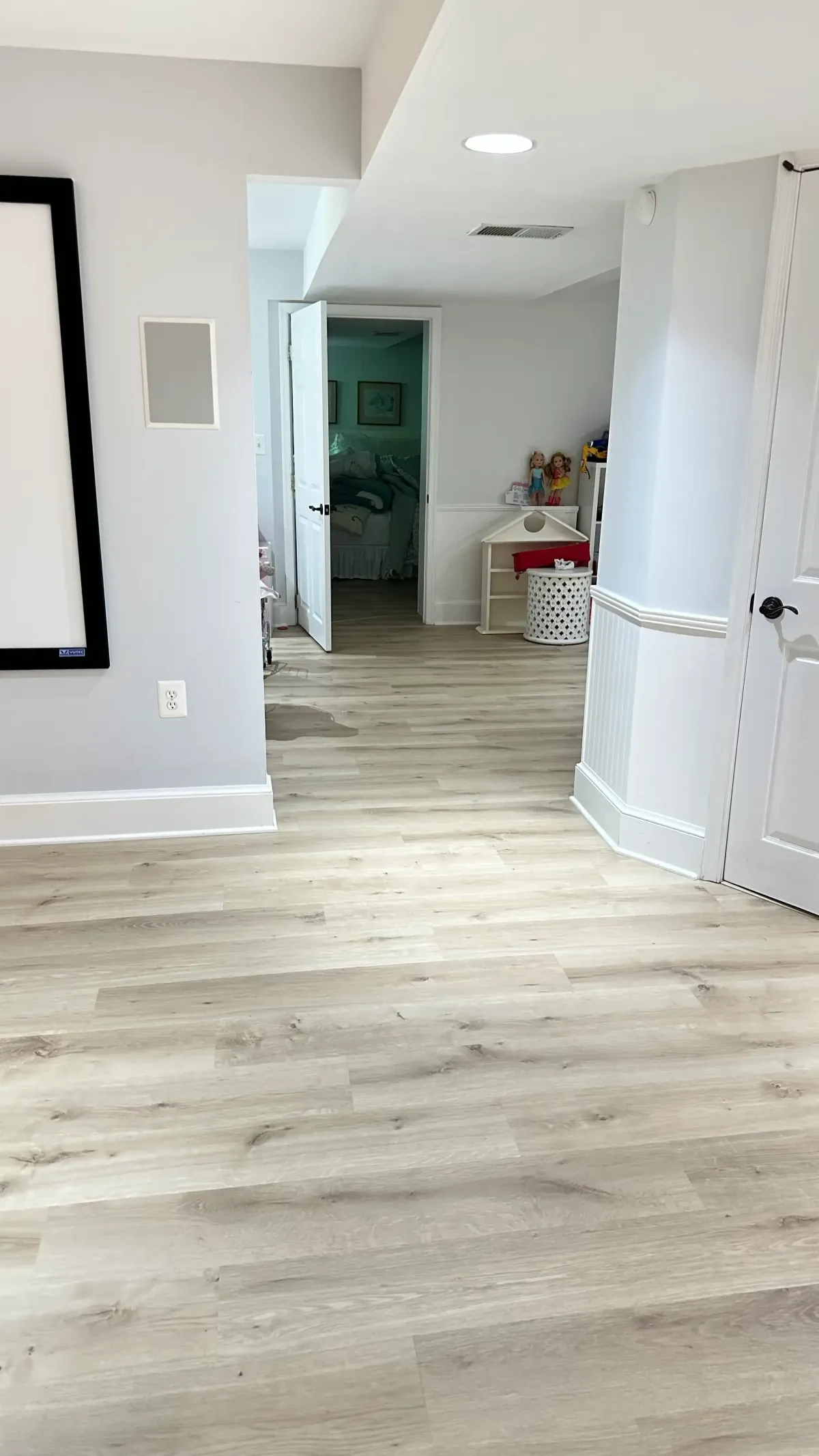 Modern flooring installation for Northern Virginia homeowners