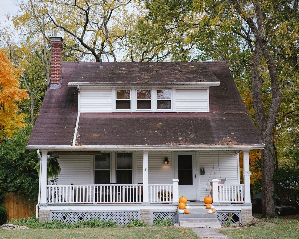 Elevating Curb Appeal: How Paint Transforms Your Stilwell Home