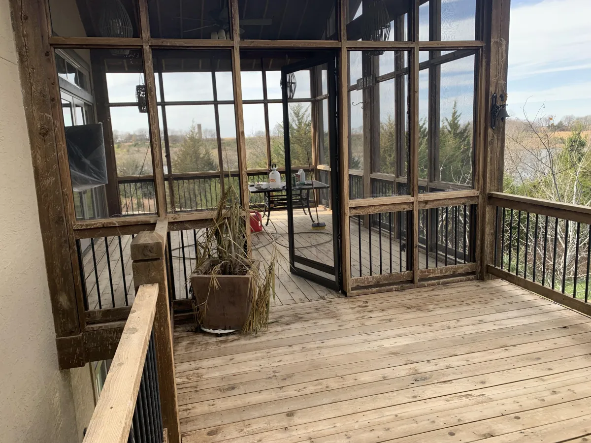 Deck staining by better painting in kansas city #7.jpg