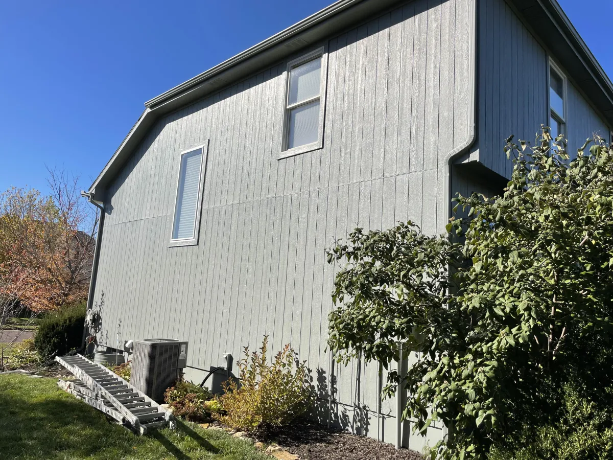 Exterior painting house in Johnson County #4