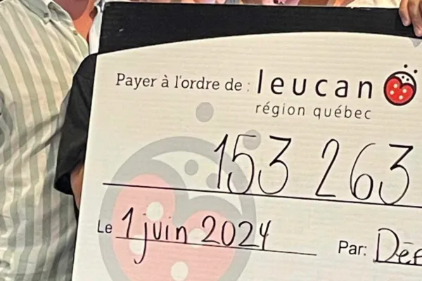 Carold Hamilton au Défi têtes rasées de Leucan