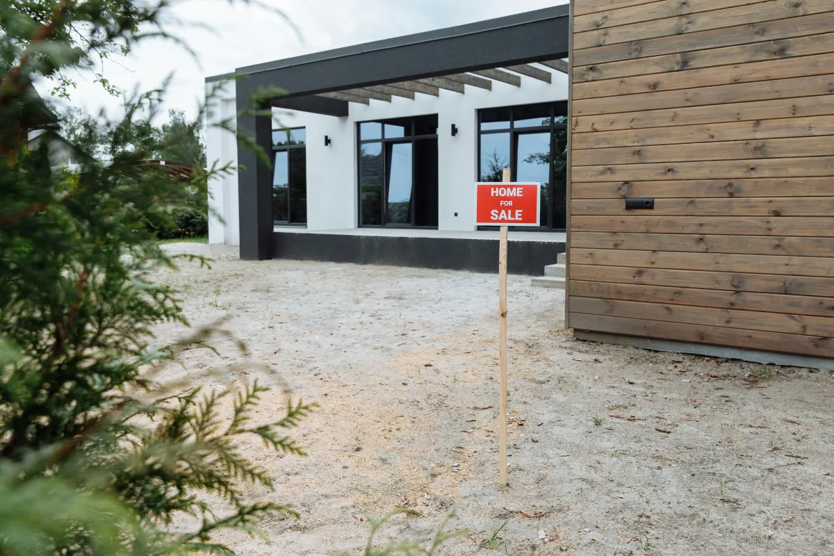 Why Selling Without an Agent Could Cost You Big in Today’s Market