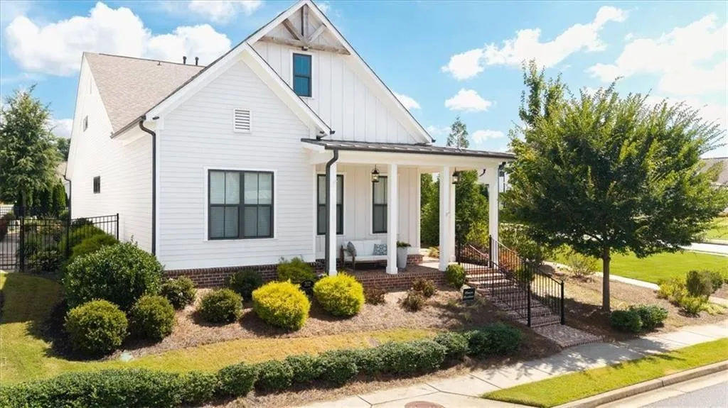 Property Listings Spotlight: Homes You Need to See