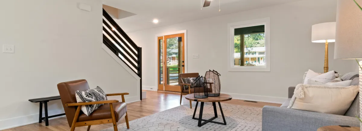 Minimalist, Maximalist, or Somewhere In Between? Here’s What Your Home Style Says About You