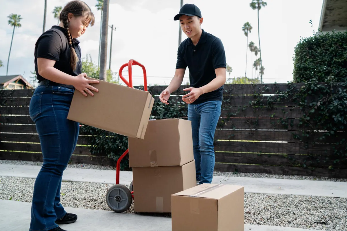 How Day Porter Services Improve Facility Cleanliness | Shelton’s Janitorial