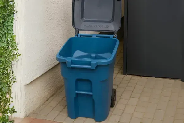 Five Reasons Busy Families Love Our Trash Can Cleaning Service