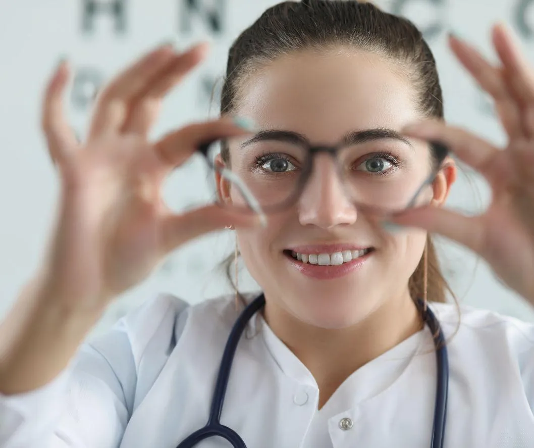 Smart Surgical Glasses:  Surgical Nursing