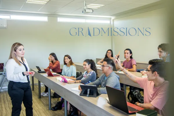 What to Ask on a Law School Visit: Making the Most of Your Trip