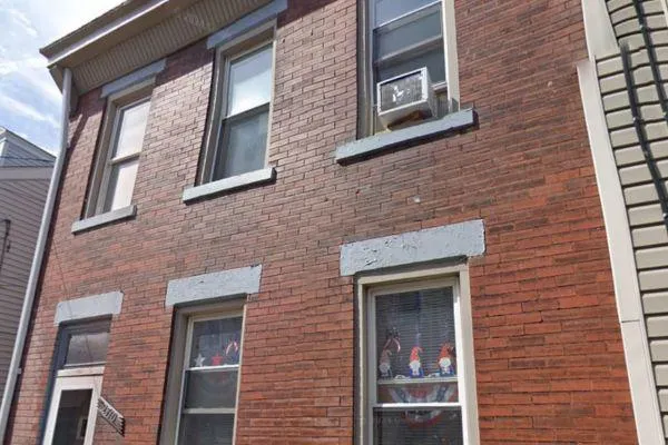 New Investor Deal 3 Bedroom 2 Bath Duplex! Larkins Way, 15203 Pittsburgh, PA