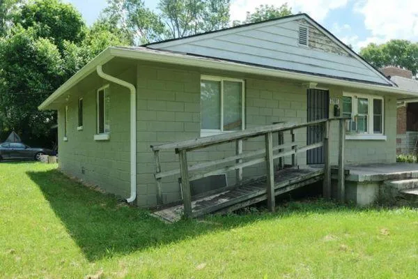 Hot and Fresh New 2 bed 1 bath investor deal in 46218! Gale St, Indianapolis, Indiana 46218