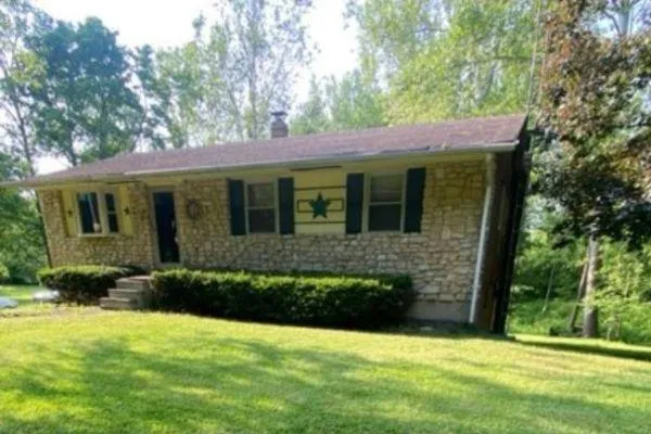 Quick Flip Investor Deal in 47331!  E Co Rd 150 N, Connersville, IN