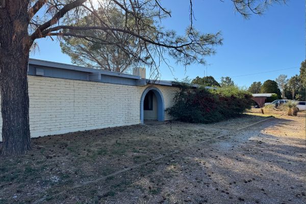 🔥 INVESTOR SPECIAL - PRICED TO MOVE, ACRE SFR 🔥 Justin Street, Pearce, AZ 85625