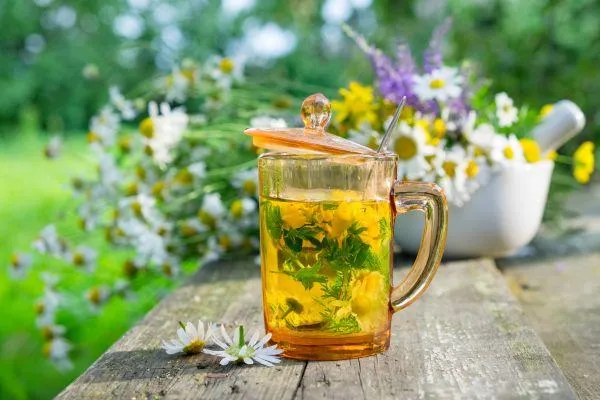 How Camomile and Passionflower Tea Can Help You Sleep