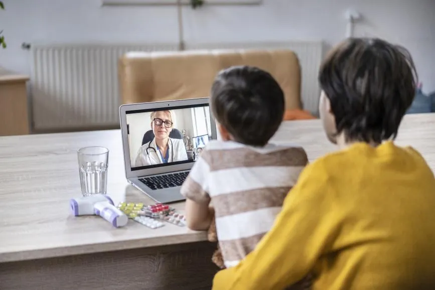 Télémédecine en clinique privée au Québec | Accès rapide – Clinique Omicron