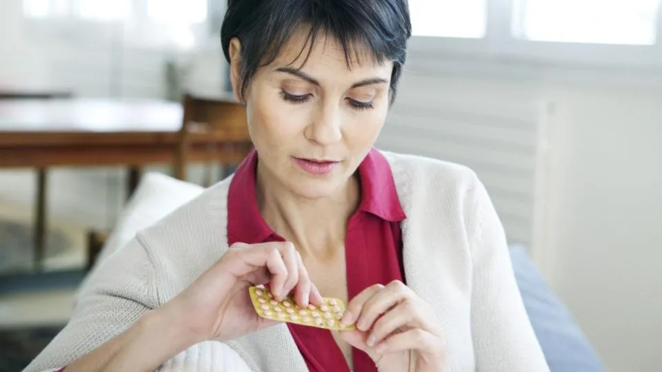 Hormonothérapie au Québec | Soins hormonaux personnalisés – Clinique Omicron