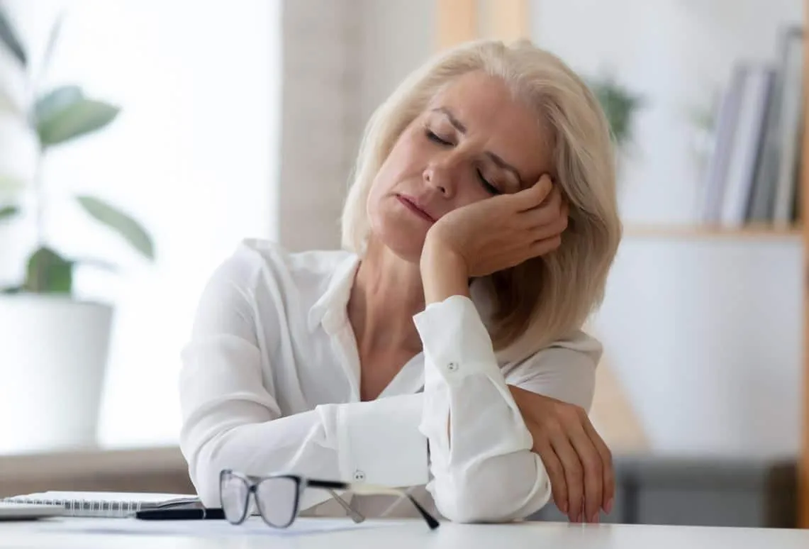 Fatigue chronique – Diagnostic & Traitement – Clinique Omicron