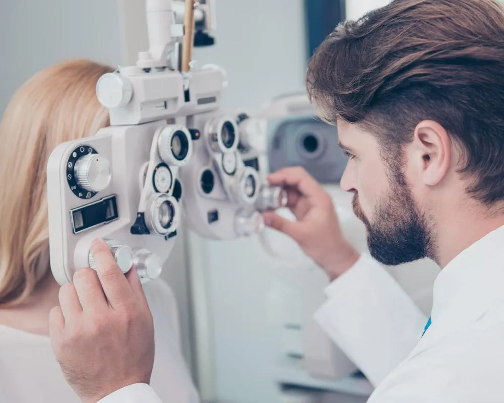 Work Visa and Sponsorship for International Optometrists in the UK