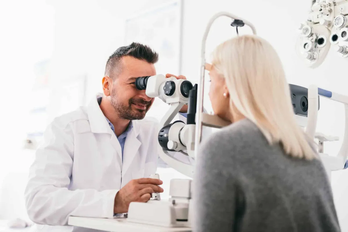 How Much Does It Cost to Qualify as an Optometrist in the UK for International Optometrists?