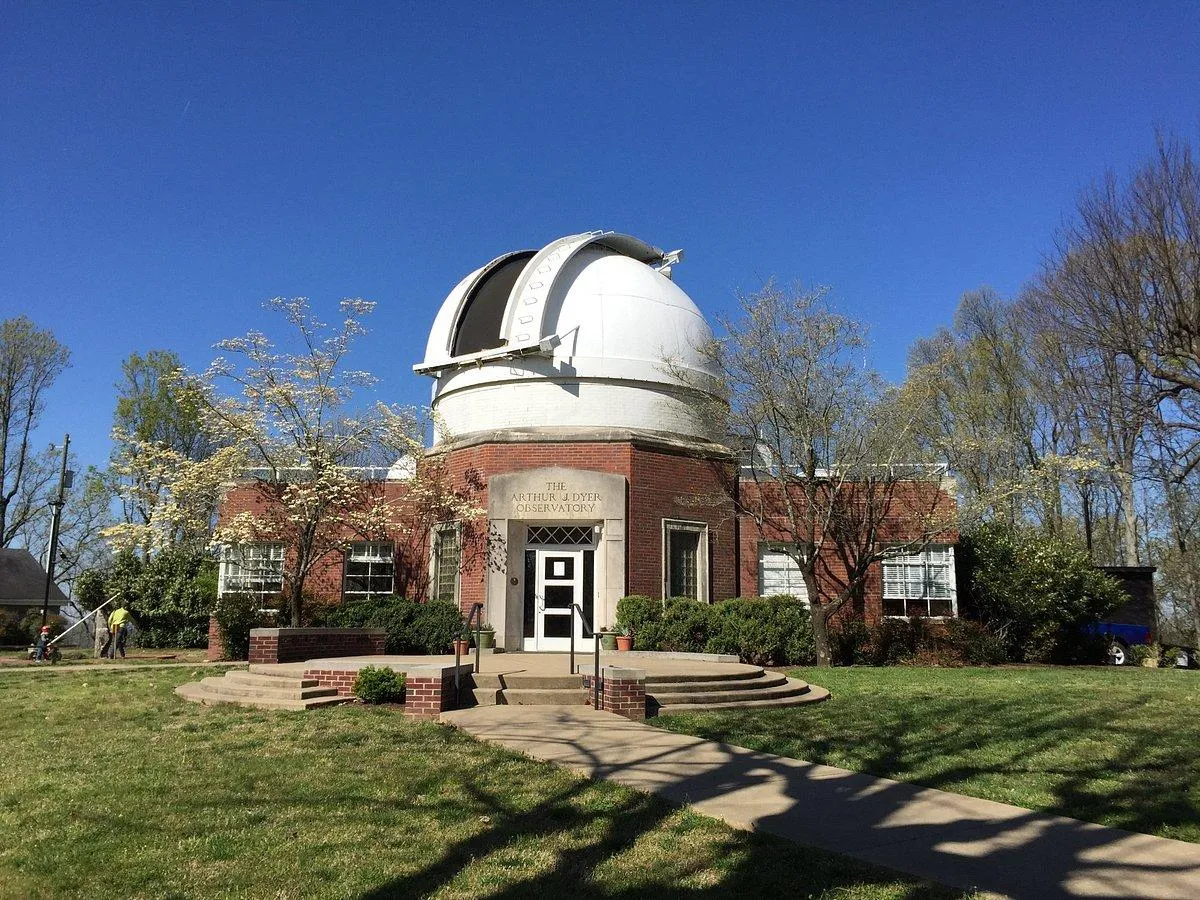 Stargazing in Style: Why the Vanderbilt Dyer Observatory is a Must-Visit Cosmic Escape in Tennessee