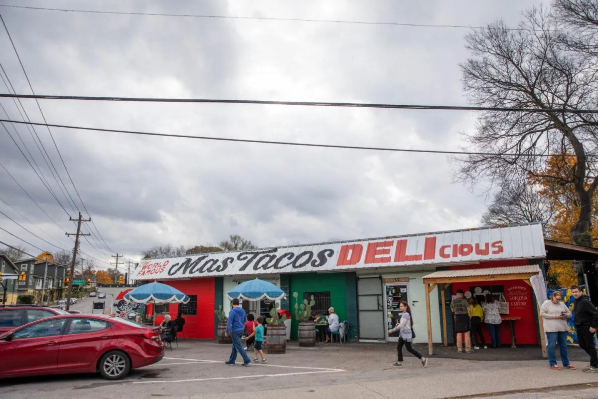 Mas Tacos Por Favor – Nashville’s No-Nonsense Taco Heaven