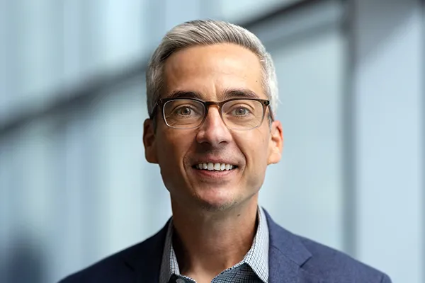 Why Your "Quick Sync" Is Killing Your Company (And What My Guest Ethan Beute Says You Should Do Instead)