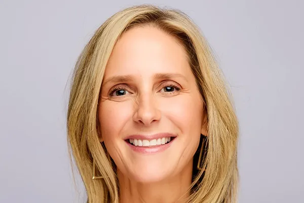 Why Your Pitch Deck Is Making Everyone Want to Die (And How to Fix It)