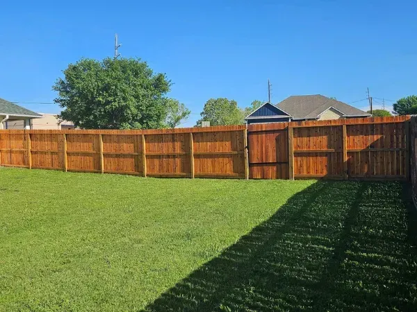 Why Wood Fencing is the Best Choice for College Station Yards | Local Insight
