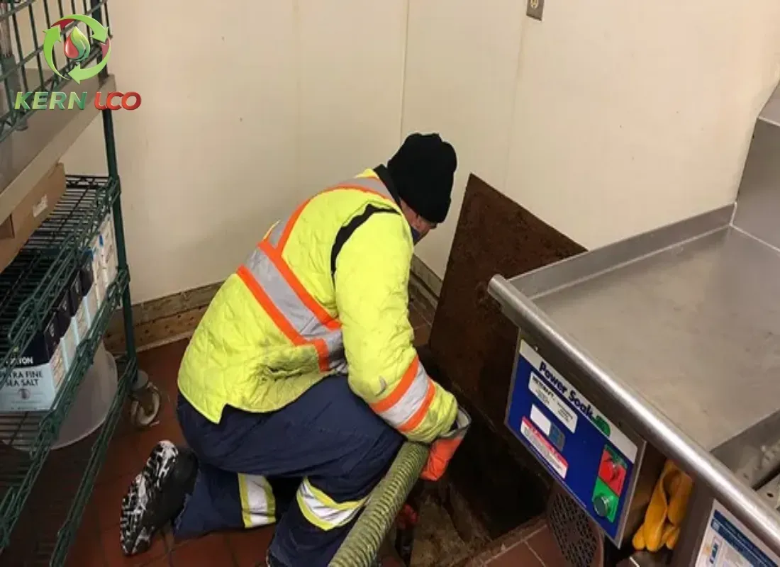 Grease Trap Cleaning: What Every Food-Service Operator Should Know