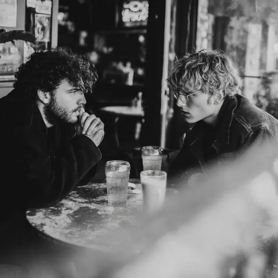 HowToBeHappier.blog/Good-Conversation