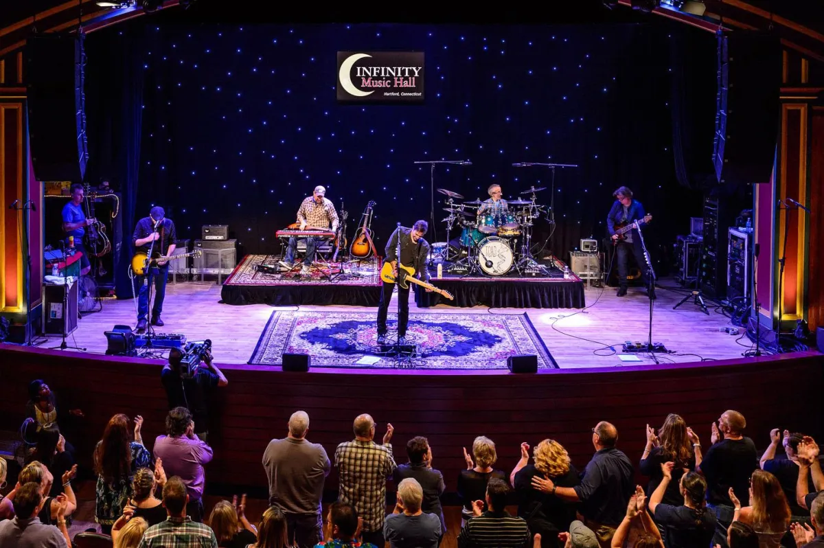 Stage Lights & Killer Bites: Why Infinity Music Hall & Bistro is Hartford’s Ultimate Night Out