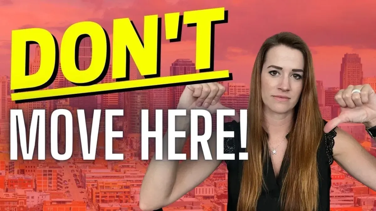 Lauren "Saying" Don't Move Here!