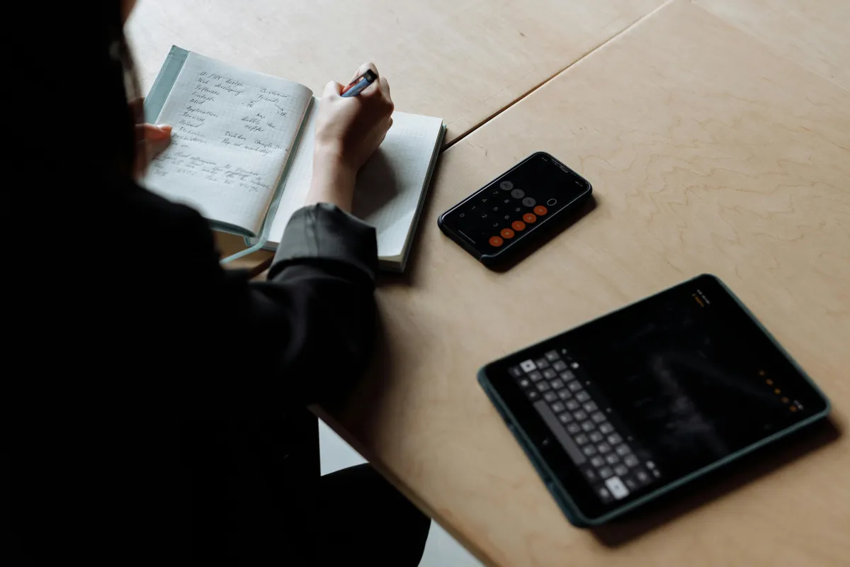 Simplify Business Growth with an All-in-One CRM & Marketing Tool