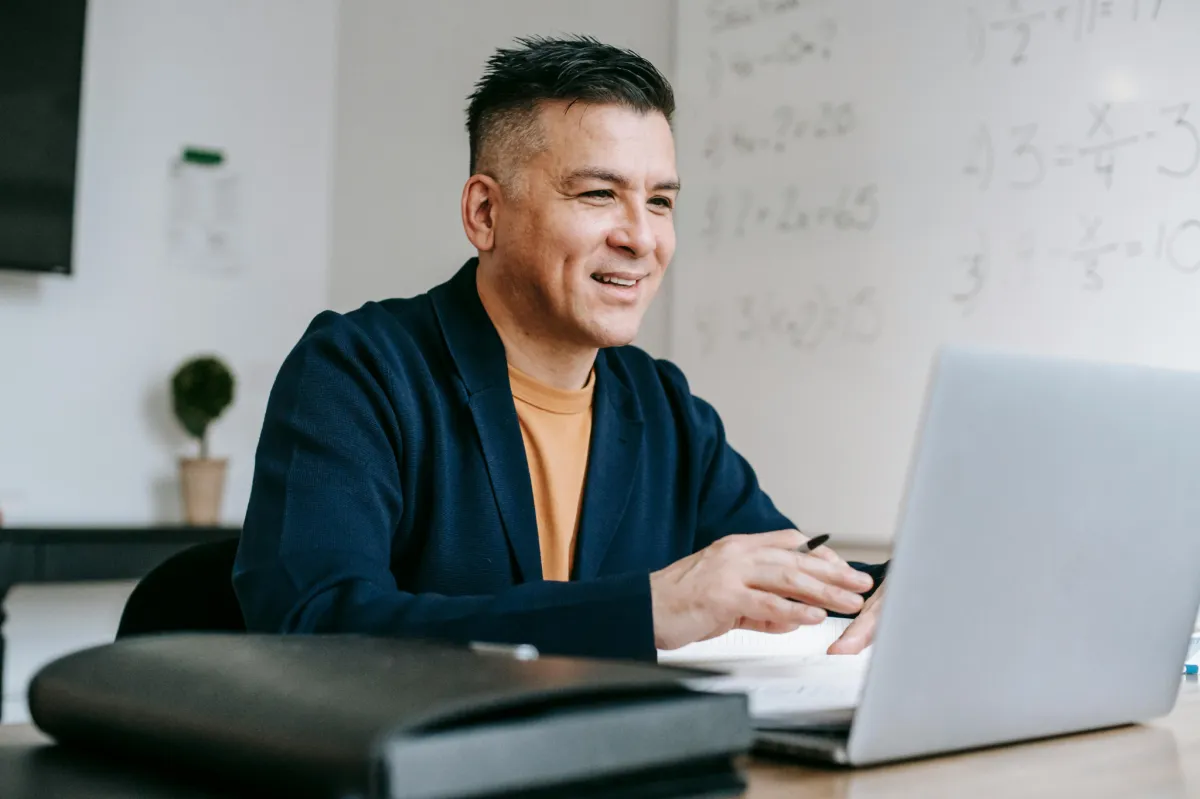 Mastering Customer Satisfaction: Strategies to Measure and Enhance Client Experience