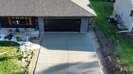 concrete driveway thickness