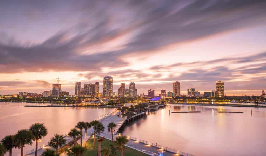  Airport Car Rentals Near St. Petersburg: Tampa International and St. Pete-Clearwater Guide (MPC Car Rentals, St. Petersburg, FL) 