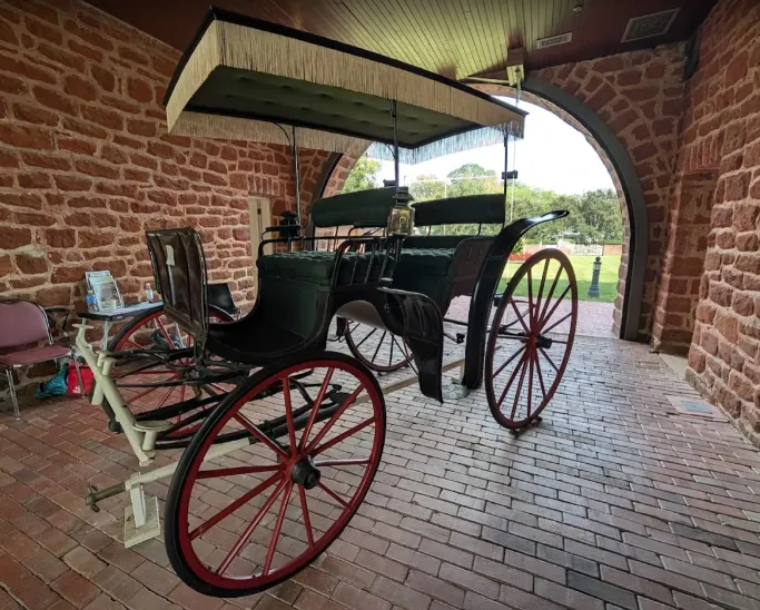 Walking through the museum, you’ll feel transported back in time, imagining the elegant horses and riders of centuries past.