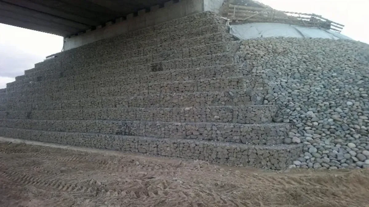 Kroodi viadukti gabioonkindlustus